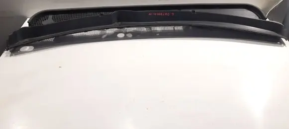 Subaru Outback Wiper trim 91411AJ010