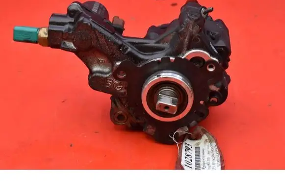 Peugeot 508 RXH Fuel injection high pressure pump 9656391680