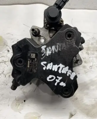 Hyundai Santa Fe Fuel injection high pressure pump 0445010121