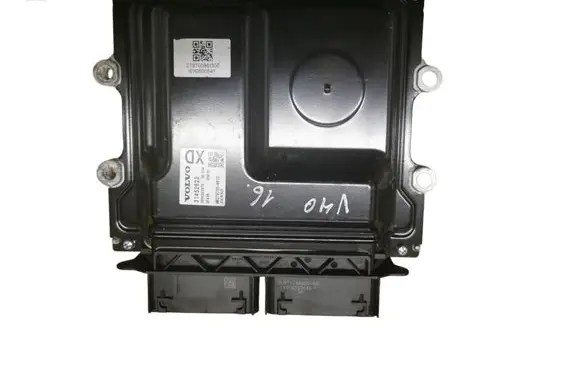 Volvo V40 Engine control unit/module 31452623 MB2797009613