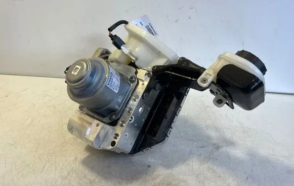 Polestar 2 ABS Pump 32333276