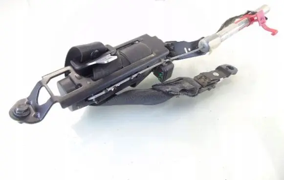 Volvo XC70 Front seatbelt
