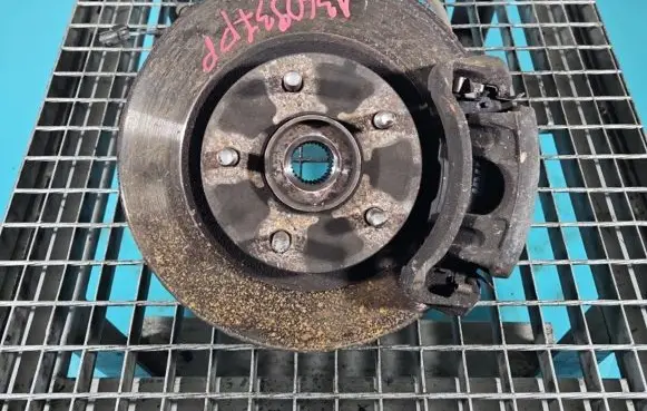 Nissan Juke I F15 Front wheel hub spindle knuckle IMPRK1360937