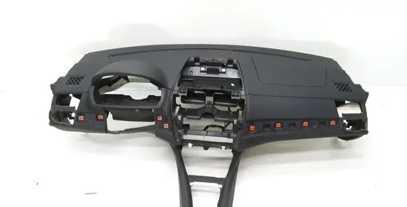 BMW X3 E83 Dashboard 7055976 3400698