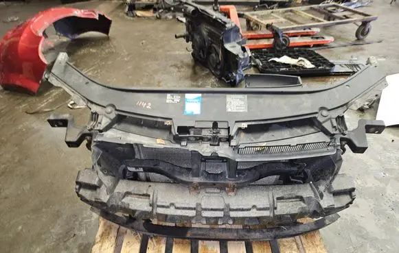 Volkswagen PASSAT B6 Radiator set 1K0121207A