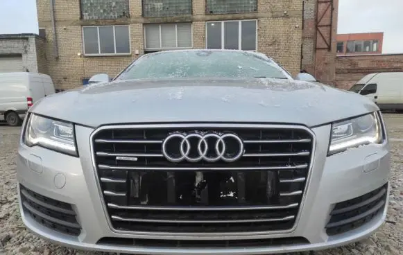 Audi A7 S7 4G Front bumper LX7W