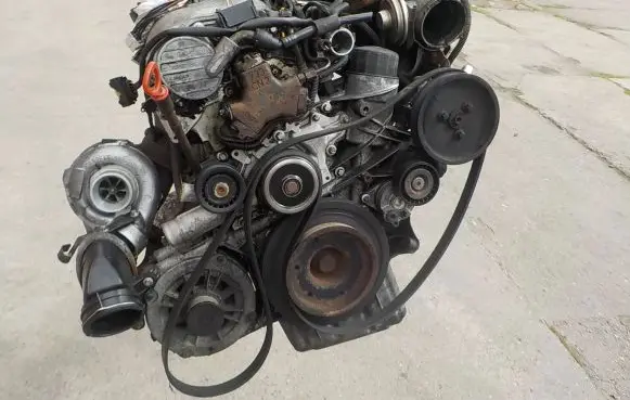 Mercedes-Benz E W210 Engine