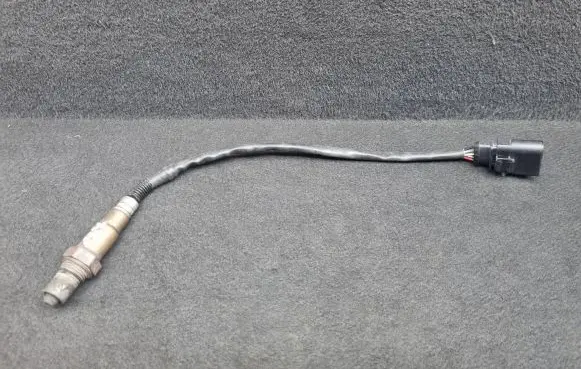 Audi A4 S4 B8 8K Lambda probe sensor 8K0906262C
