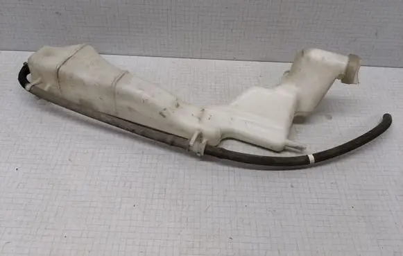 Honda Civic Windshield washer fluid reservoir/tank