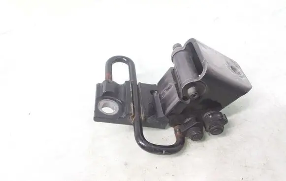 Audi A3 S3 A3 Sportback 8P Rear door lower hinge 8P4833411