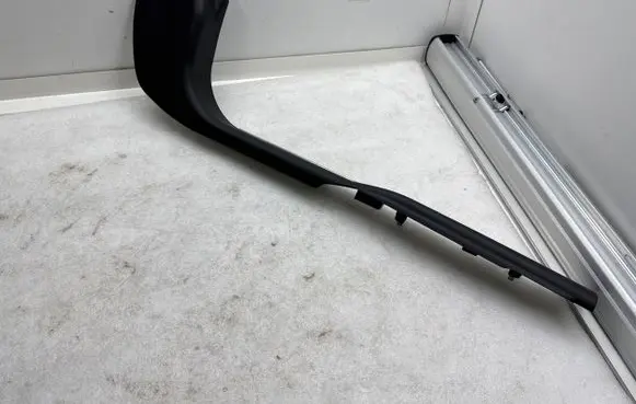 Fiat 500E Front sill trim cover 735722542 B985