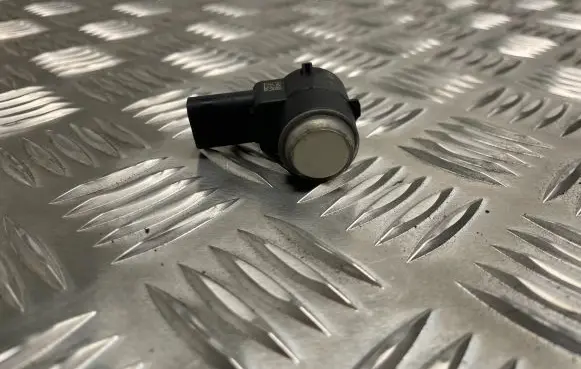 Mercedes-Benz C W204 Parking PDC sensor A2215420417
