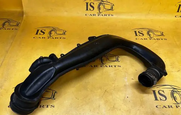 Ford Escape III Intercooler hose/pipe GV619C623ED