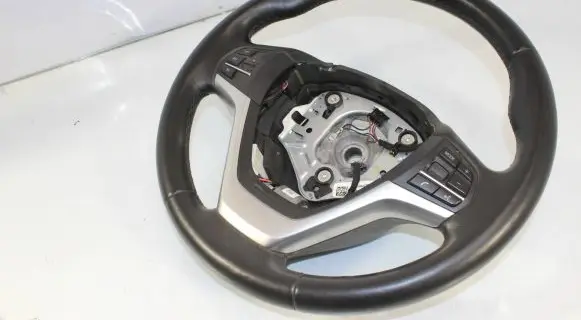 BMW X5 E70 Steering wheel 6877844 16B0715P5755 2510540385