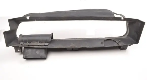 Volvo V50 Intercooler air channel guide 30763387
