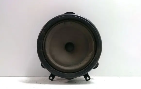 Audi A3 S3 8P Front door speaker 8P0035411