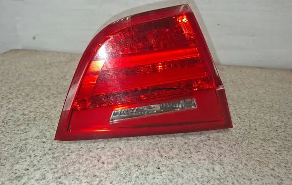BMW 3 E90 E91 Tailgate rear/tail lights 7289427