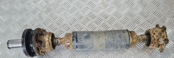Mitsubishi Pajero Rear driveshaft/prop shaft 