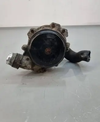 Mercedes-Benz A W176 Water pump A6512000501