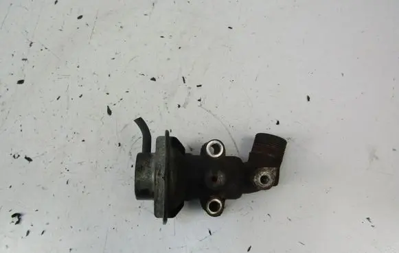 Toyota Avensis T220 EGR valve 