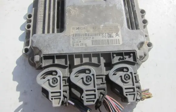 Peugeot 206 Engine control unit/module 9659823980 0281011628