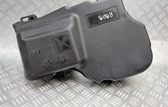 Citroen C5 Fuse box cover 9687677280