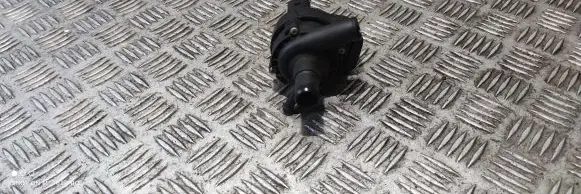 Mercedes-Benz CLS C218 X218 Electric auxiliary coolant/water pump A2118350028