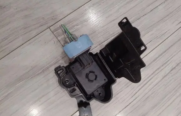 Citroen C4 Grand Picasso Start/Stop control module 9807709080