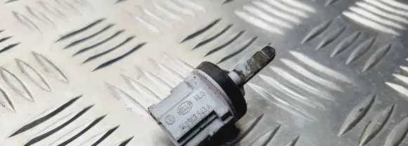 Volkswagen Touareg I Interior temperature sensor 1K0907543A