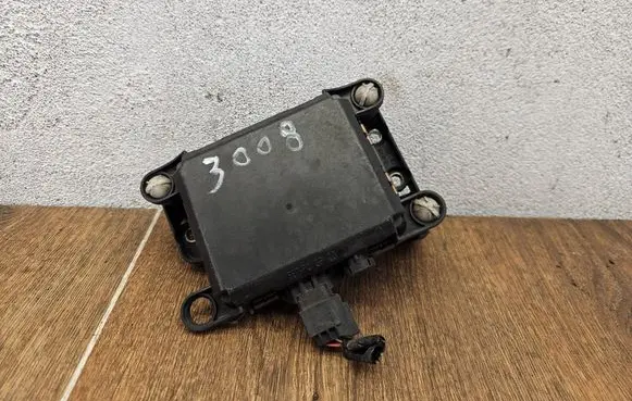 Peugeot 5008 Distronic sensor radar 9673046780 6PZ00993701