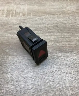 Volkswagen PASSAT B5 Hazard light switch 3B0959621C