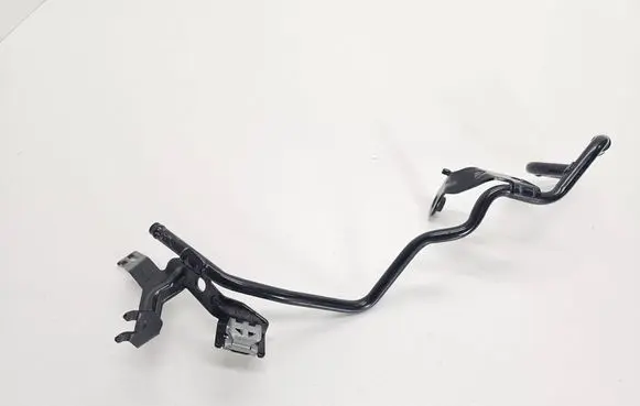 Engine coolant pipe/hose