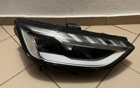 Audi A4 S4 B9 8W Headlight/headlamp 8W0941036E
