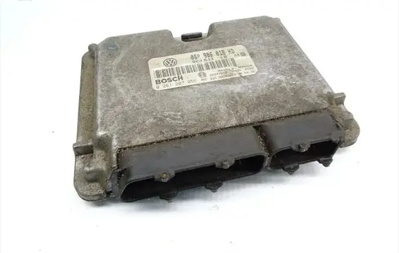 Volkswagen New Beetle Engine control unit/module 06A906018HD 0261207056