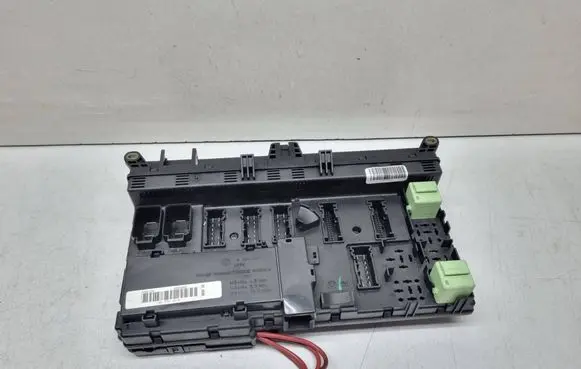 BMW X5 E53 Fuse module 8380407