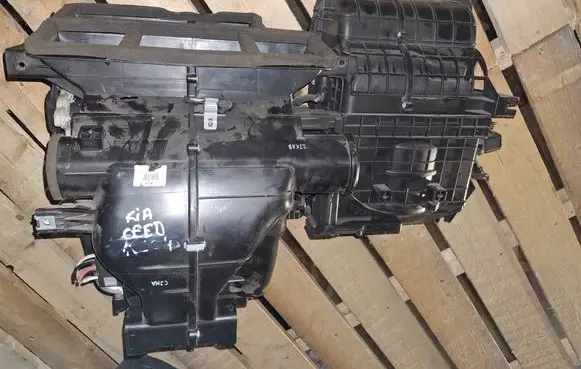 KIA Ceed Interior heater climate box assembly housing 971001H300