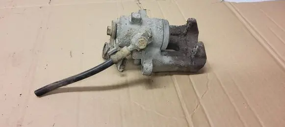 Audi A4 S4 B6 8E 8H Rear brake caliper 32322661