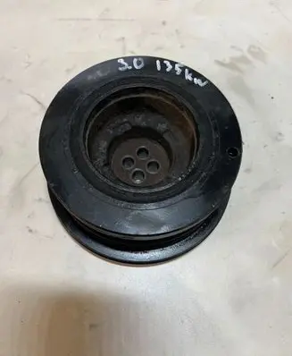 BMW 5 E39 Crankshaft pulley