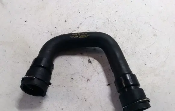 Land Rover Evoque I Engine coolant pipe/hose GJ328B159AA