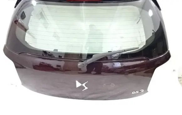 Tailgate/trunk/boot lid