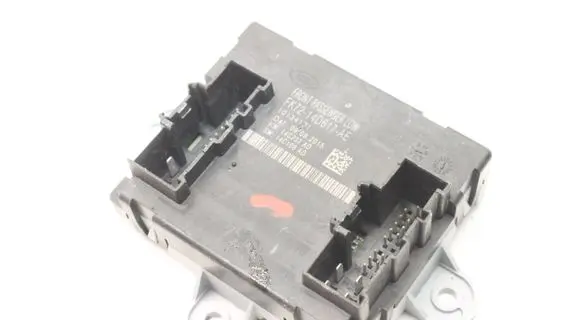 Jaguar XE Other devices FK7214D617AE