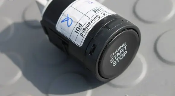 Hyundai i20 (BC3 BI3) Engine start stop button switch 93502AA000MPP 93502AA000