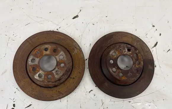 Volkswagen Tiguan Allspace Rear brake disc 5QN615601