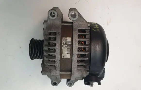 BMW 5 F10 F11 Generator/alternator 7606628 1042106440 14V210A