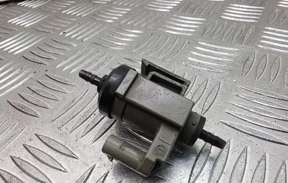 Volkswagen Atlas Vacuum valve 03H906283 70686300