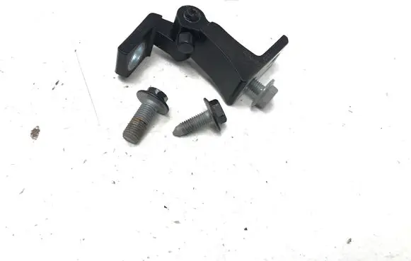 Chery 9/C9 Front door upper hinge J606106022