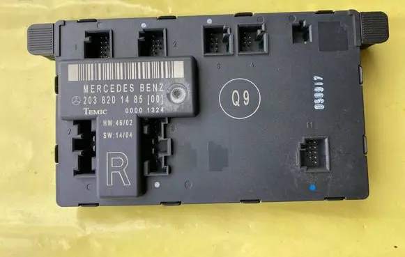 Mercedes-Benz C W203 Door control unit/module A2038201485 00001324