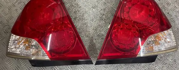 Infiniti M30 Rear/tail lights set INFINITIM35 M35
