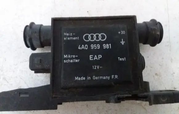 Audi A4 S4 B5 8D Door central lock control unit/module 4A0959981