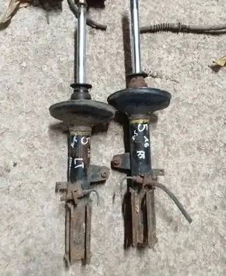 Toyota Celica T180 Shock absorber/damper/air suspension 